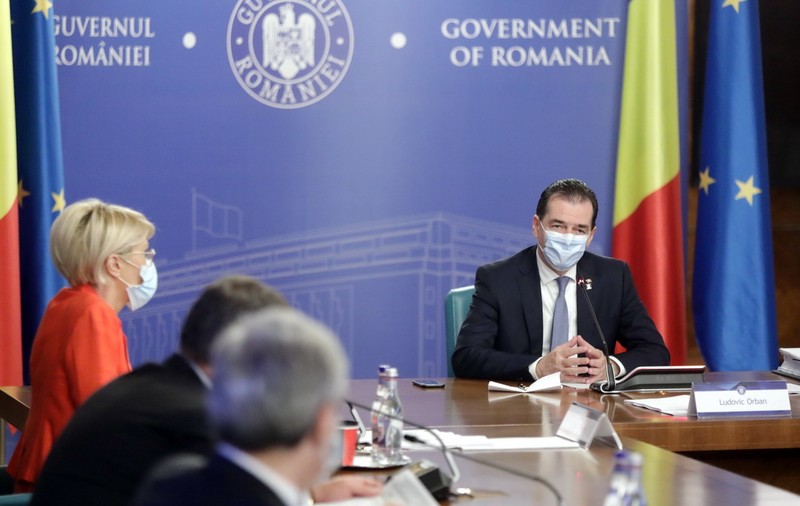 Şedinţă de Guvern. Executivul reduce vârsta de pensionare pentru cei care lucrează în domenii de risc maxim