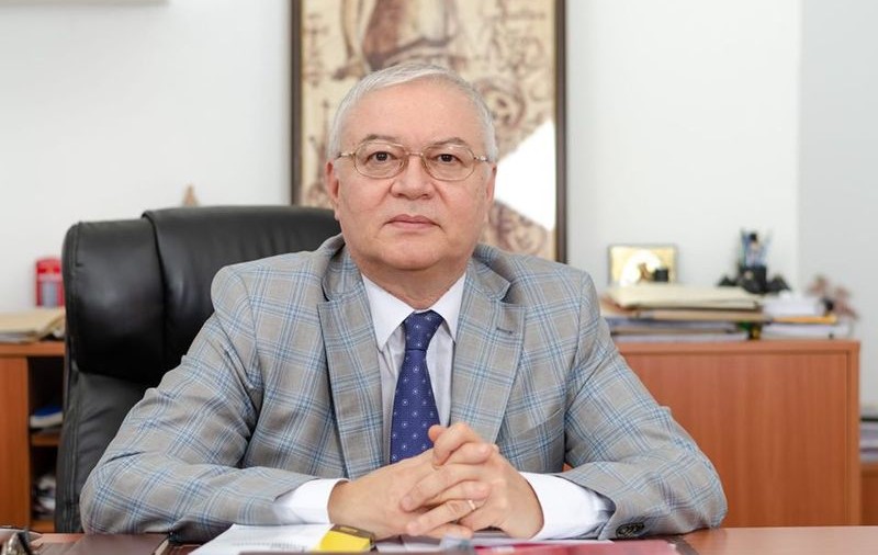 Candidatul PMP la Primăria Buzău, care a uitat numele partidului din partea căruia candidează, a condamnat la închisoare cu executare jurnaliști în anii '90