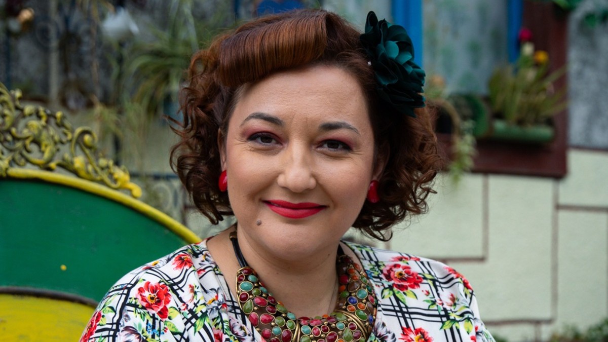 Ecaterina Ladin e Dalida în serialul „Las Fierbinți”