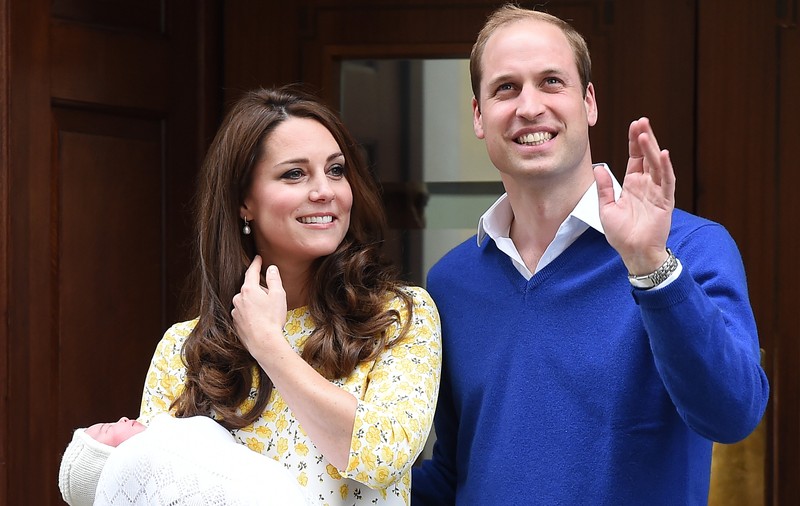 Prima fotografie cu fiica lui Kate Middleton şi a prinţului William