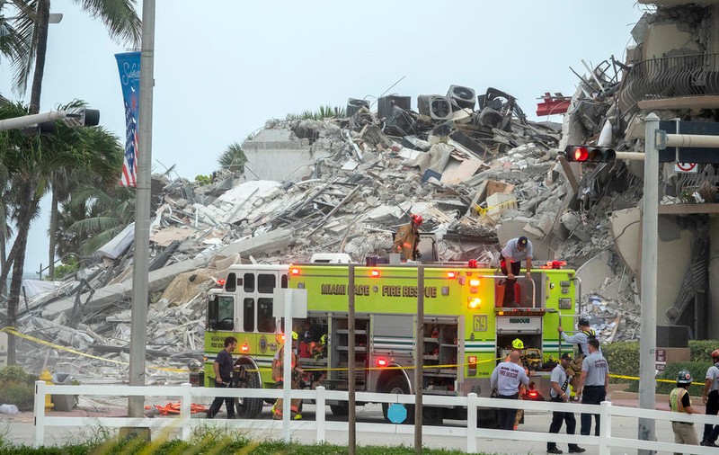 Bilanț revizuit după tragedia din Miami: 4 persoane au decedat, 159 încă dispărute