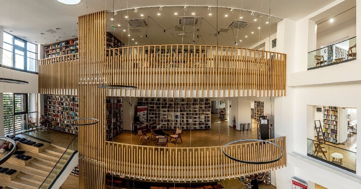Biblioteca Județeană Oradea după ce a fost modernizată