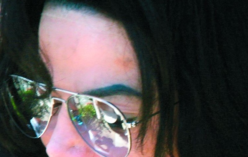 Michael s-a sinucis?