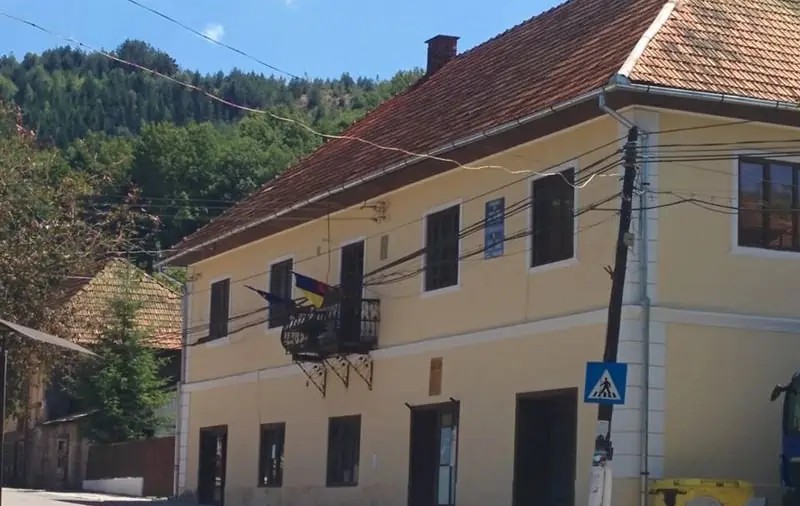 Conturile bancare ale unei primării din Alba, blocate de instanță: instituția, executată silit. Ce spune viceprimarul
