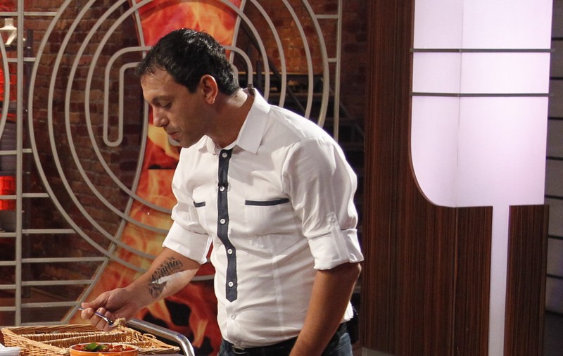 Este JURATUL CEL RĂU de la MasterChef,  însă, în realitate, are un SUFLET CA PÂINEA CALDĂ. Uite ce GEST FRUMOS a făcut SORIN BONTEA