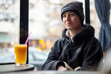 Mihaela a venit în București pentru a cere o opinie medicală înainte să demareze demersurile pentru a pleca la o clinică din afară