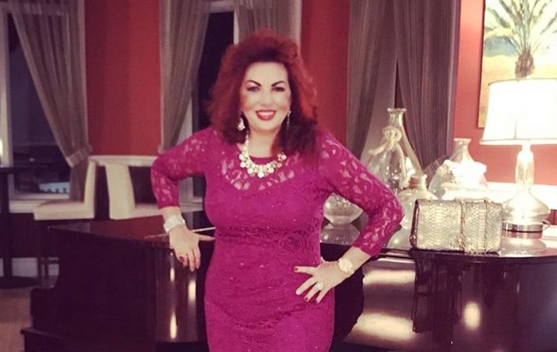Carmen Harra își donează ziua de naștere. Celebra prezicătoare va împlini 64 de ani