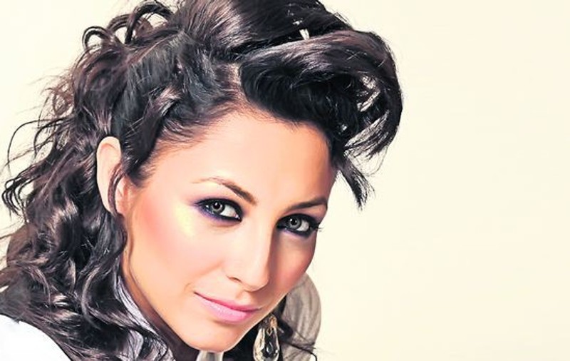 Andra: "Voi fi în platou la Românii au talent, la o săptămână după naştere"