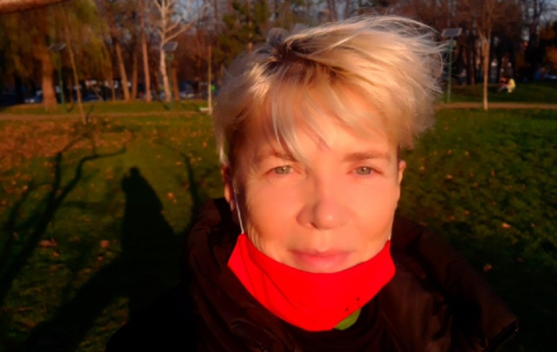 Silvia Dumitrescu, în colanți și pe tocuri, la vârsta de 61 de ani. Artista a atras toate privirile la un concert. Ce spune Cătălin Botezatu despre apariția ei