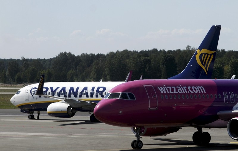 ANPC investighează Wizz Air, Ryanair și alte companii aeriene din România. Peste 600 de sesizări ale clienților