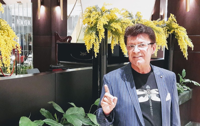 Gabriel Dorobanțu petrece ca un om normal de ziua lui. ” Ar fi bine să fie ca-n basme”