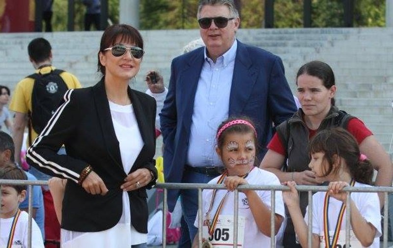 Gino Iorgulescu a jucat într-un meci caritabil organizat de soția lui / GALERIE FOTO