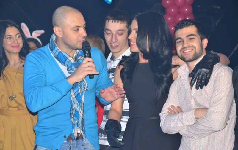 SCANDAL ÎN SHOWBIZ! Botezatu, luat la mişto de Mitoşeru! Vezi insinuarea ce a lăsat publicul cu gura căscată | FOTO