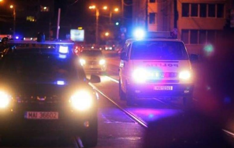 Spargere la un supermarket din Tulcea. Hoţii au furat seiful şi serverul