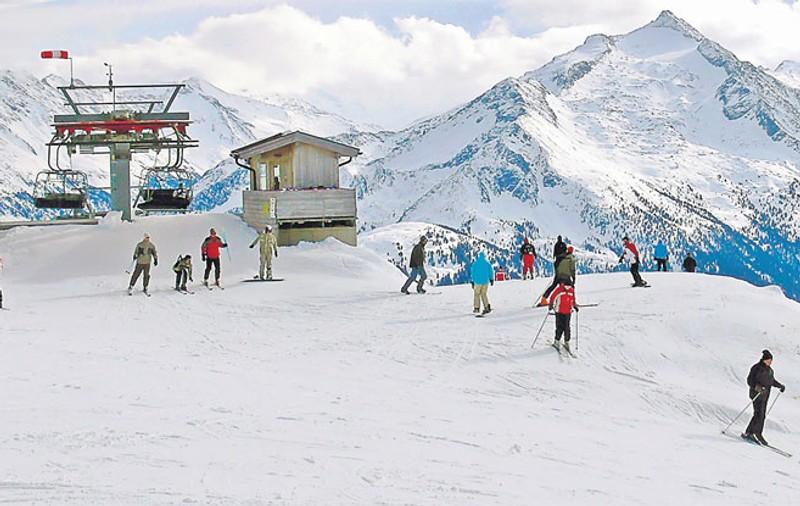 Supervacanţă la schi, în Austria, 600 €