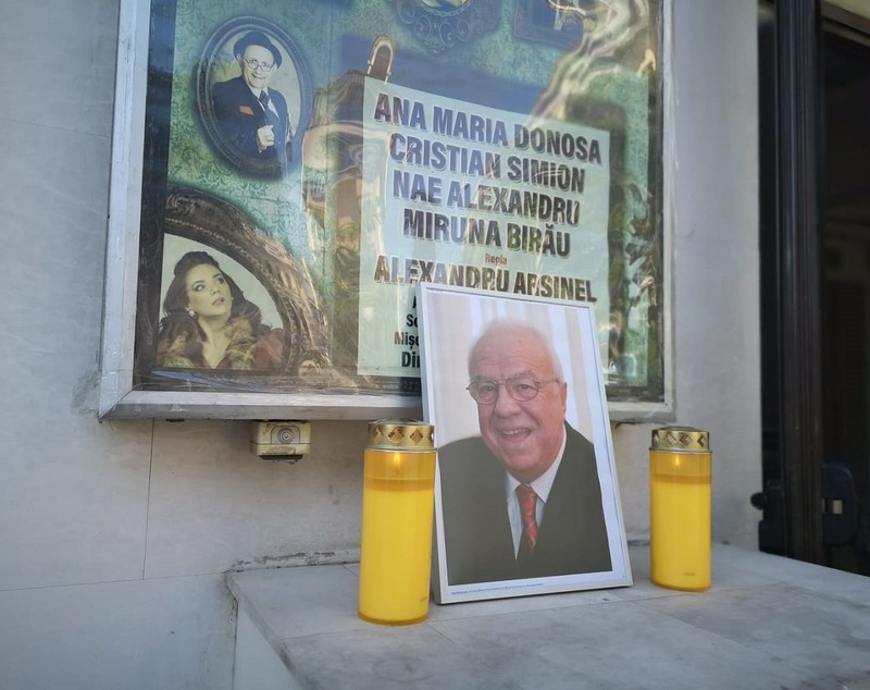 Eugen Cristea și-a luat adio de la Alexandru Arșinel la Teatrul de Revistă Constantin Tănase: „Mi-a fost ca un fel de frate, tată și, de ce nu, un adevărat mentor”