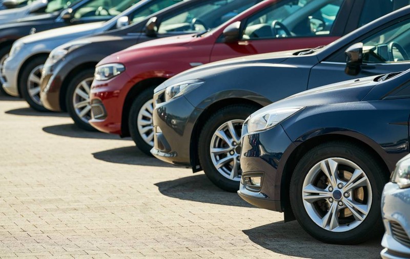 Cele mai bune 10 mașini pe care românii le pot cumpăra cu 10.000 €. Fiabilitate și confort la preț accesibil