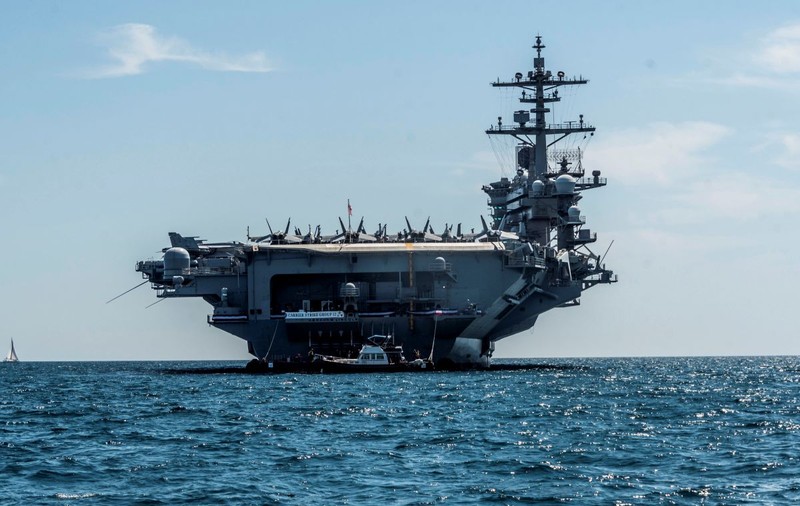 Oficial de la Teheran susține că Iranul poate scufunda orice navă de război americană folosind „arme secrete”