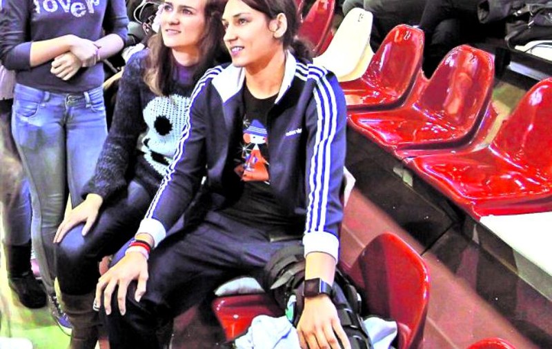 Cristina Neagu este la a treia accidentare gravă. În 2013 a avut ruptură de ligamente încrucișate și la genunchiul stâng