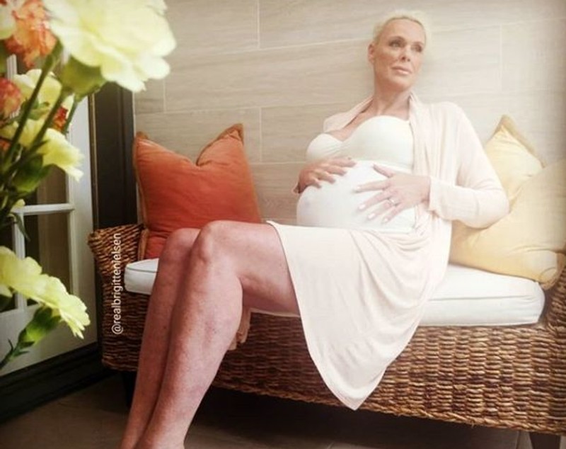 FOTO | Brigitte Nielsen, fosta soție a lui Sylvester Stallone, este însărcinată la 54 de ani. Cum arată vedeta