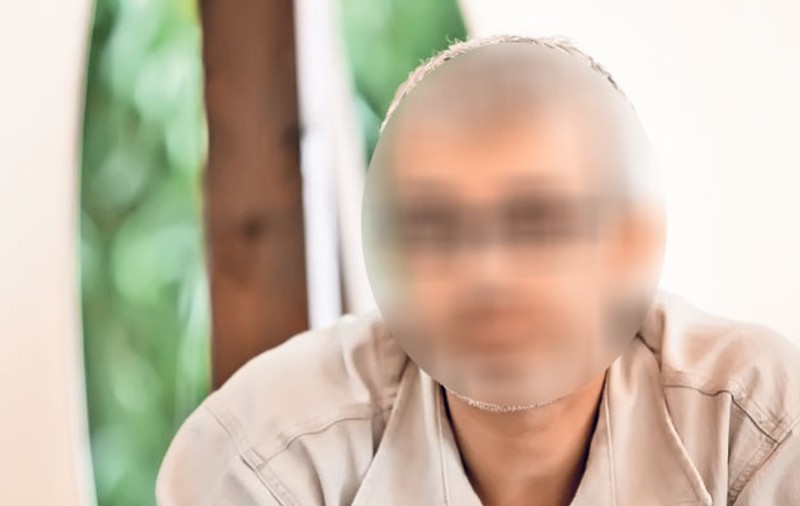 UN IUBIT CÂNTĂREŢ DE LA NOI a devenit SLUGA ŢIGĂRILOR: 'Mă las de FUMAT doar dacă fac INFARCT'