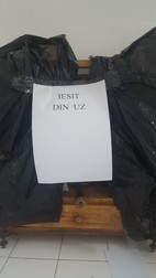 Când sunt controale în spital, balanța stă acoperită cu un sac de gunoi, cu mesajul „Ieșit din uz”