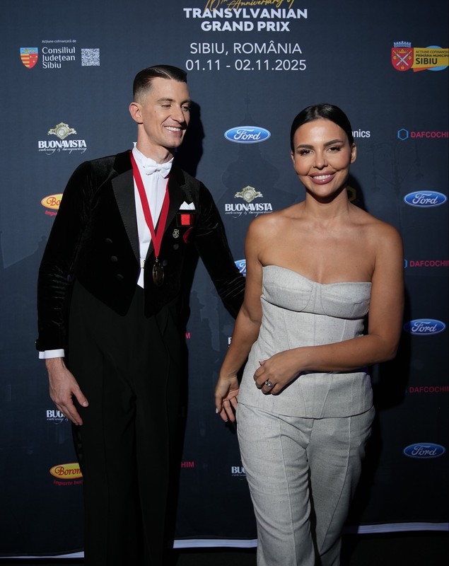 Unde au plecat Andreea și Rareș Cojoc, după ce soțul vedetei a devenit campion mondial la dans sportiv. Destinație de vacanță specială. „Gata, a început momentul”