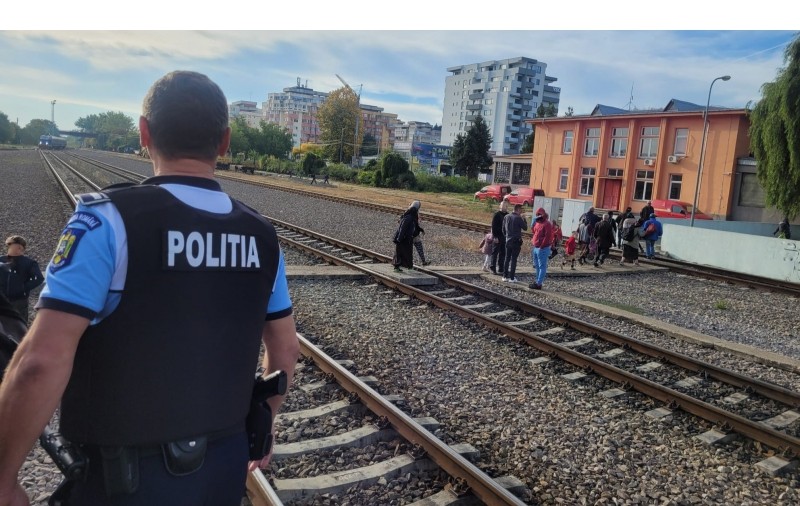 Un mecanic de locomotivă a condus drogat două trenuri de călători, până să fie oprit și testat, la Galați