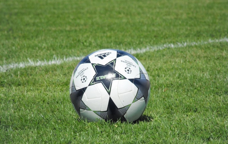 A murit un fotbalist care a participat la Mondial! A scăpat dintr-un accident cu un camion, a învins cancerul, dar a fost răpus de...
