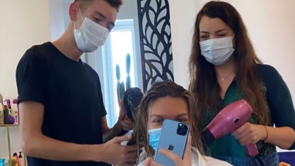 Simona Halep și-a schimbat look-ul FOTO: instagram