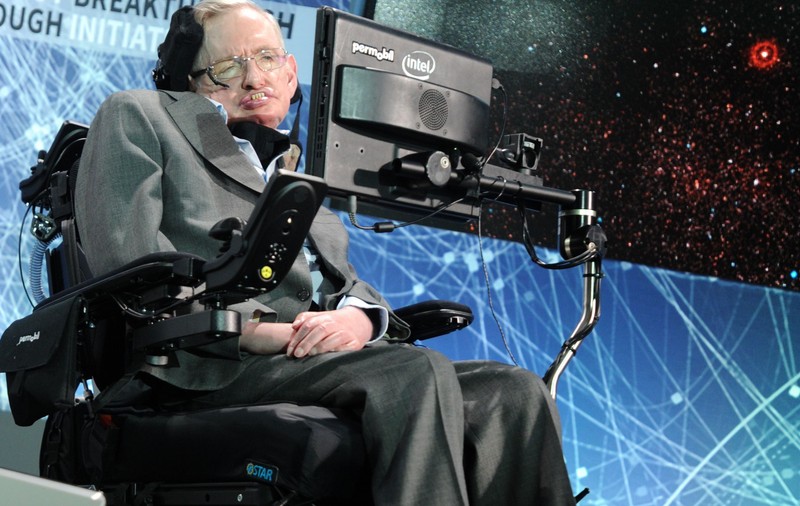 A fost lansată ultima carte a lui Stephen Hawking. Ce spune despre existența lui Dumnezeu și ce crede despre viața după moarte