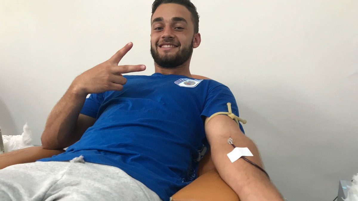 Rugbyștii de la CSM București au donat sânge pentru a-i salva viața atletei Adelina Oancea Gavrilă