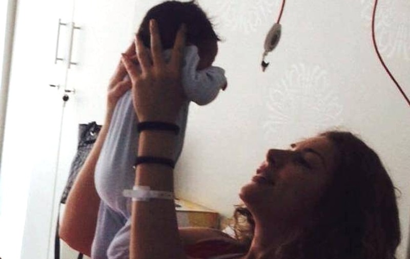 Carmen Brumă, MĂRTURISIRE despre naştere: "A FOST TRAUMATIZANT. NU AŞ MAI FACE ASTA"