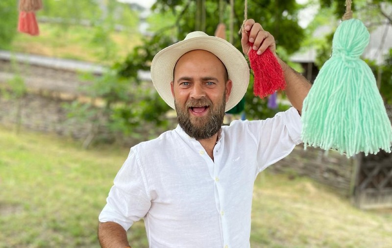 Motivul pentru care Cosmin Seleși nu petrece vacanța pe litoralul românesc. „Să recunoaștem cinstit”