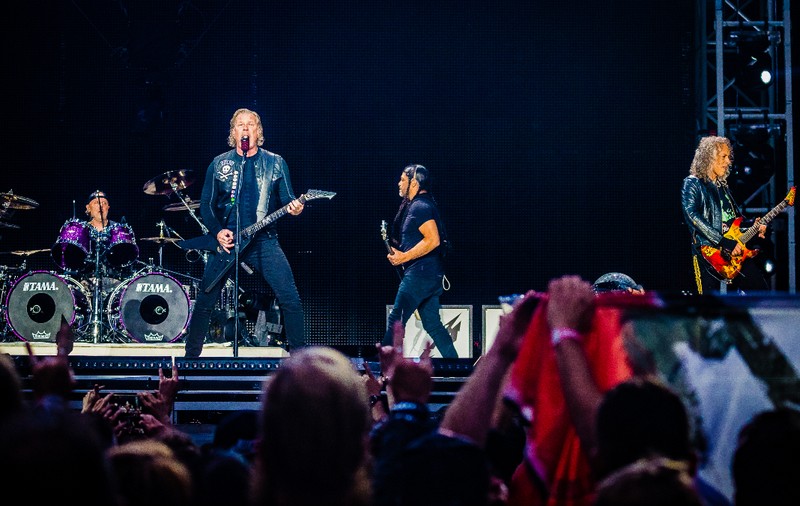 Restricții și controale stricte la concertul Metallica de pe Arena Națională: ce nu ai voie să aduci. Anunțul Jandarmeriei
