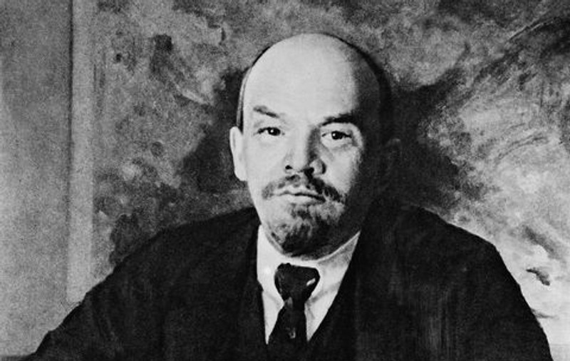 Studiu: ruşii vor ca trupul lui Lenin să fie înhumat