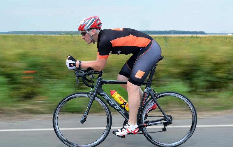 Alex Filip vine la Sibiu Rally Challenge pe bicicletă: dublul campion la două roți motrice va pedala 280 km până la Sibiu!