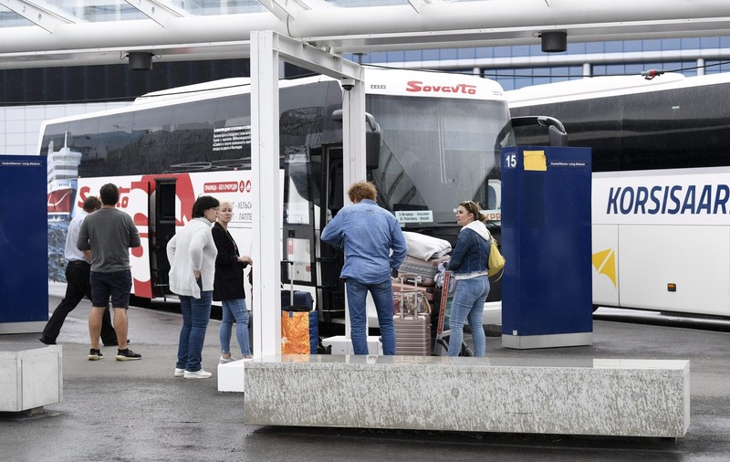Finlanda a anunțat că limitează numărul de vize turistice acordate rușilor. Câte cereri a primit anul acesta
