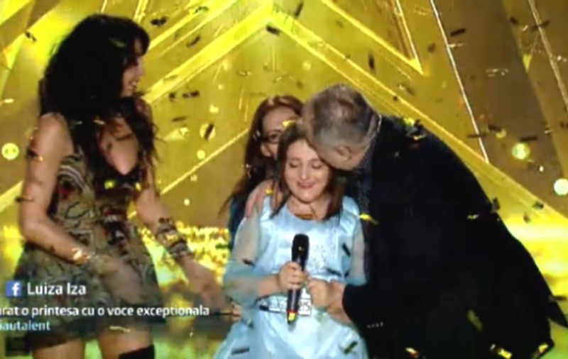 ROMÂNII AU TALENT. Prima concurentă care merge DIRECT ÎN SEMIFINALĂ. Cine a apăsat butonul auriu