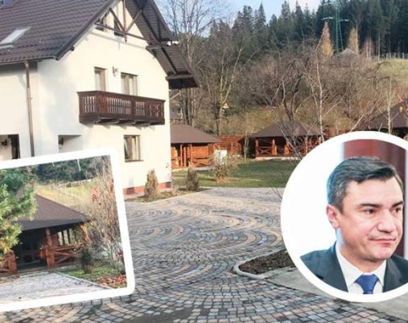 Primarul Mihai Chirica ar avea o vilă secretă. Pe domeniul din Suceava există o cramă săpată în deal, patru foișoare și chiar o biserică