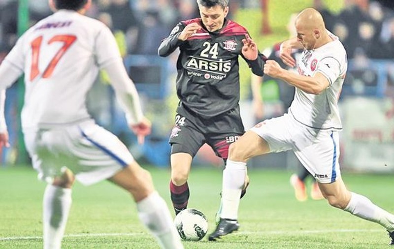 Mureşul nu curge Rapid | FCM Tg. Mureş - Rapid 0-2