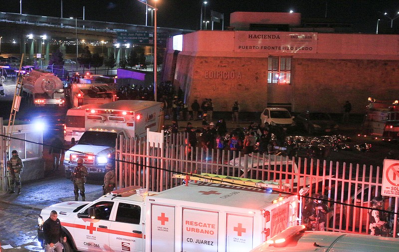Mexicul anchetează incendiul care a ucis aproape 40 de migranți drept o crimă. Gardieni de la centru, printre principalii suspecți