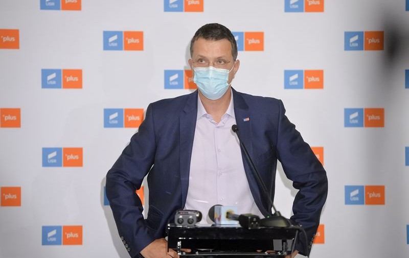Ionuț Moșteanu: „Singurul responsabil pentru eşecul campaniei de vaccinare este Florin Cîţu”