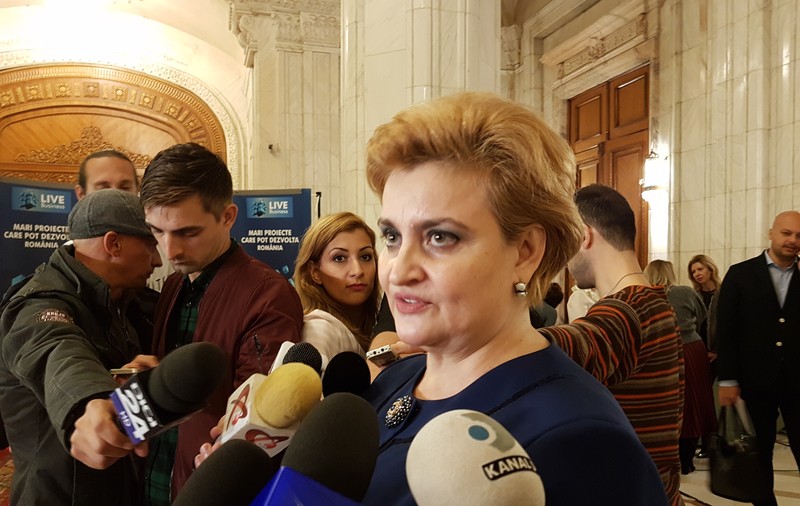 Ursul care a atacat doi oameni în Făgăraș va fi împușcat; Anunțul făcut de ministrul Mediului, după atacul de luni