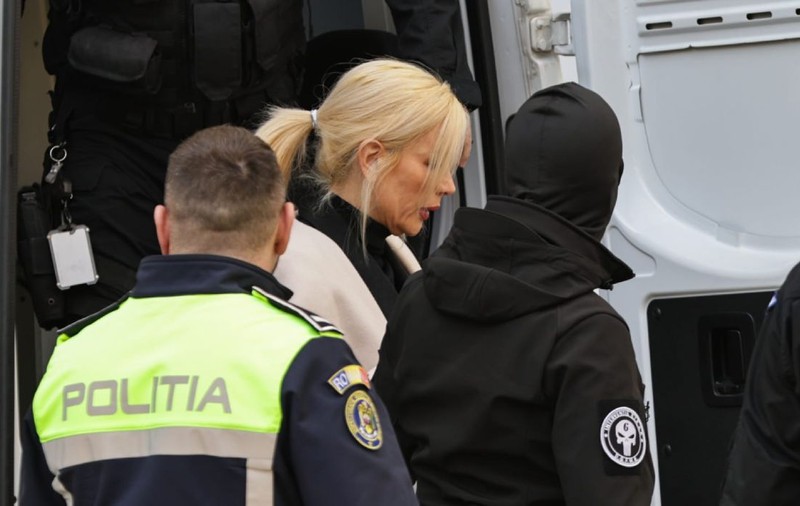 Laura Vicol și Vladimir Ciorbă au ajuns în fața magistraților. ÎCCJ hotărăște în scurt timp dacă rămân în arest sau sunt eliberați