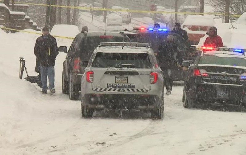 Un cuplu a fost executat în fața casei de vecinul supărat că zăpada curățată de cei doi ajunge pe aleea lui, într-un orășel din Pennsylvania
