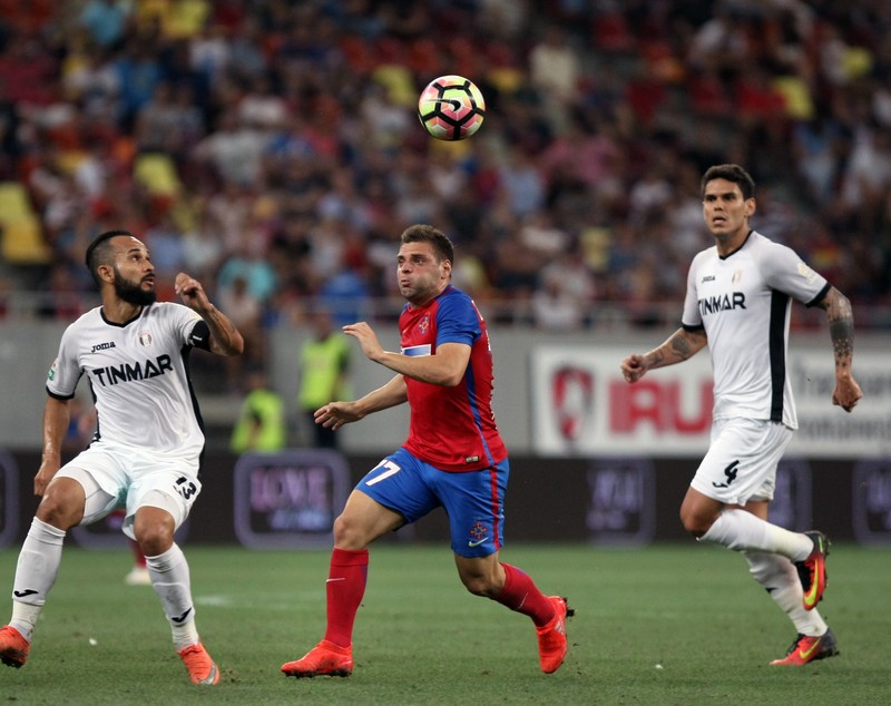 Liga 1, Etapa a 7-a. Steaua - Astra 1-0. GOLdrin a decis jocul, dintr-o lovitură liberă! Junior Morais, eliminat în final! Meciul s-a încheiat cu îmbrânceli/ VIDEO&FOTO