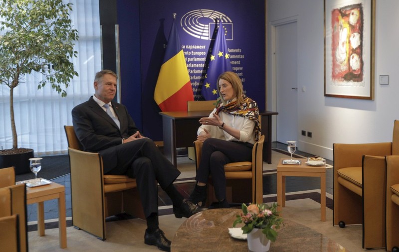 Iohannis, discuții cu Roberta Metsola la Strasbourg despre protestele fermierilor din Europa: „Ne-a luat patru ani și proteste masive ca să vedem că anumite lucruri trebuie rediscutate”