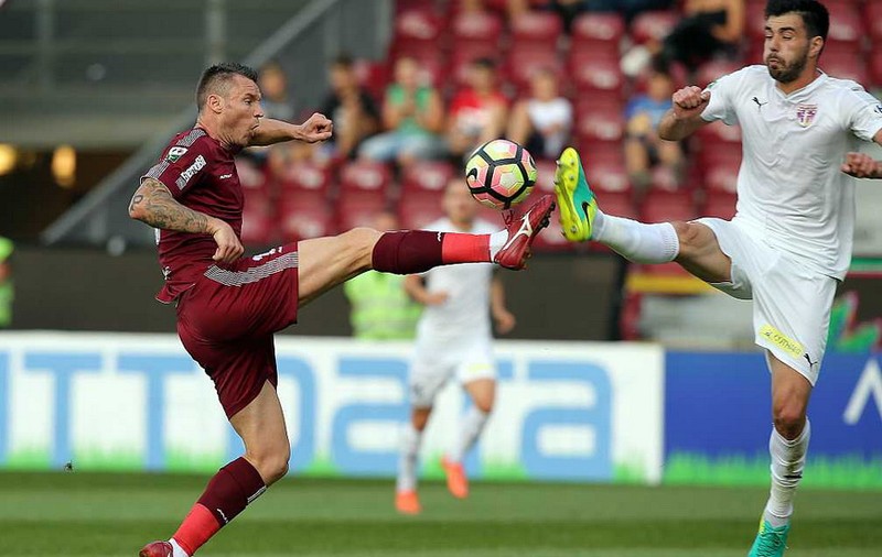 Liga I, etapa a 21-a: FC Voluntari - CFR Cluj 2-1. Victorie cu ajutorul arbitrilor. Miriuță, foc și pară / VIDEO