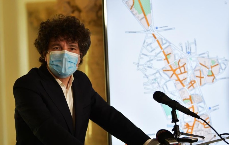 Nicușor Dan, de Ziua Mondială a Bicicletei: „Chiar dacă am vrea acum să facem piste, nu avem unde”